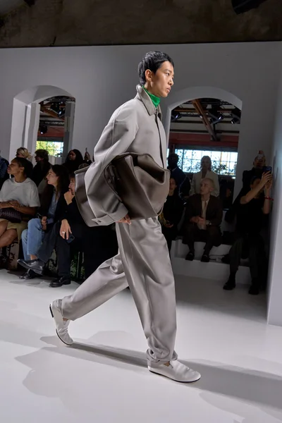 Look 41